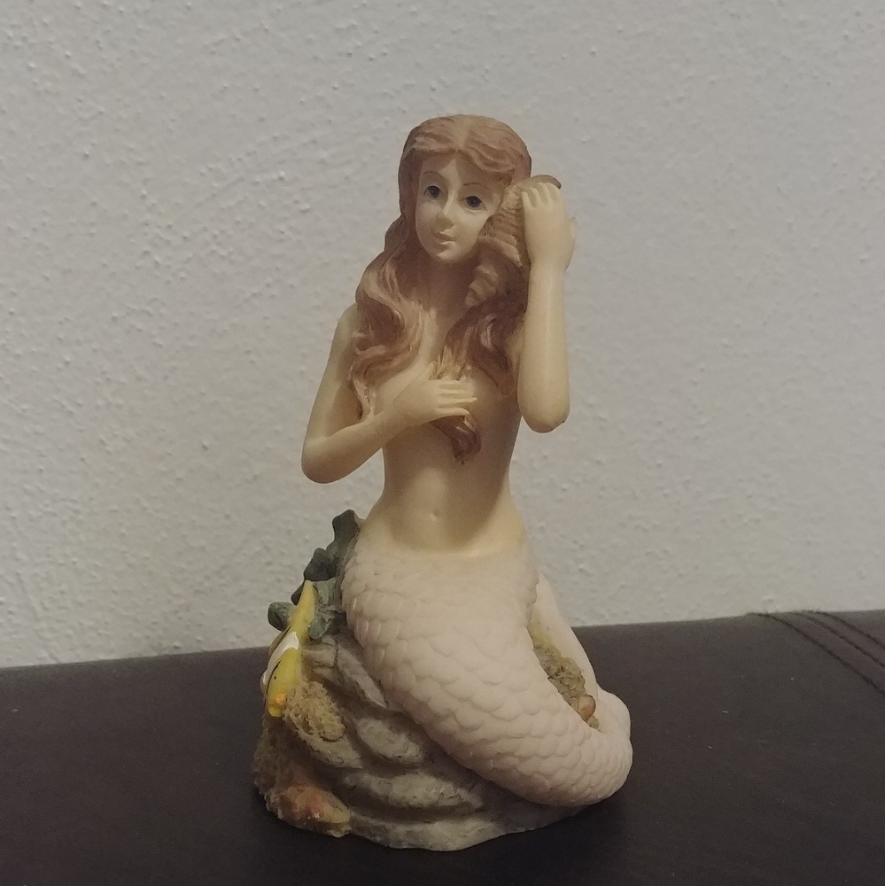Cute mermaid figure